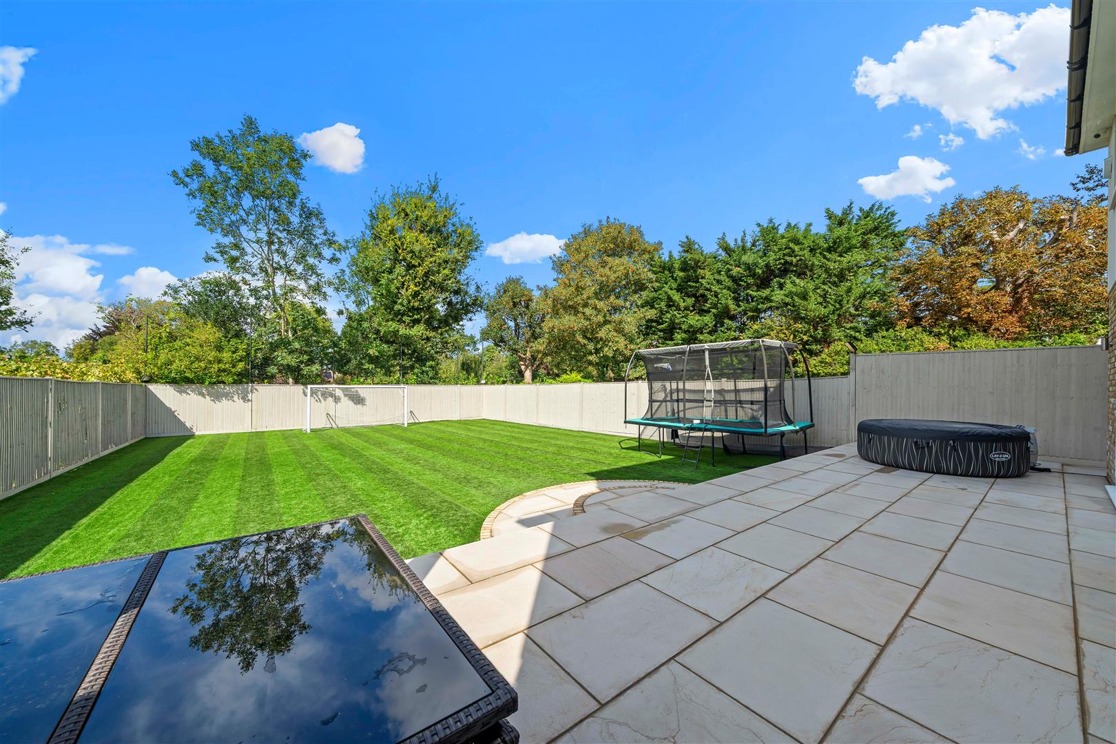 Godolphin Close, Cheam, Sutton